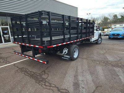 2026 Ford Super Duty F-550 DRW XL 4WD Reg Cab 205 WB 120 CA