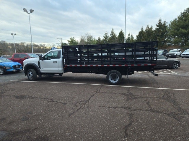 2026 Ford Super Duty F-550 DRW XL 4WD Reg Cab 205 WB 120 CA