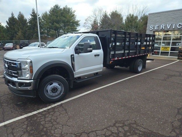 2026 Ford Super Duty F-550 DRW XL 4WD Reg Cab 205 WB 120 CA
