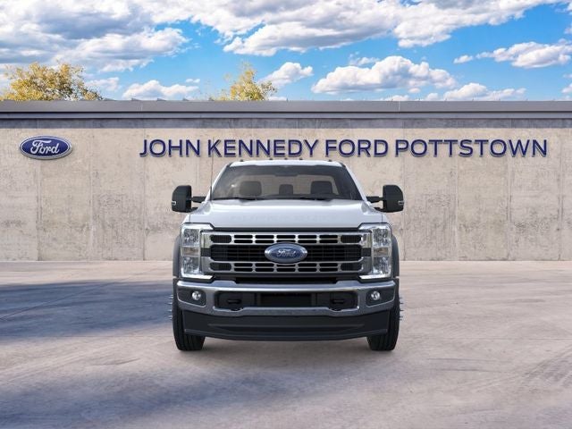 2026 Ford Super Duty F-600 DRW XL 4WD Reg Cab 205 WB 120 CA
