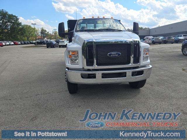 2024 Ford F-650 Straight Frame Gas Reg Cab
