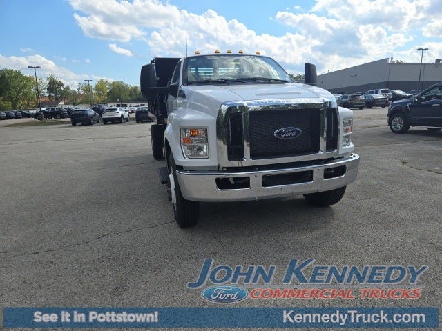 2024 Ford F-650 Straight Frame Gas Reg Cab