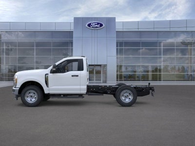 2026 Ford Super Duty F-350 SRW XL 4WD Reg Cab 145 WB 60 CA