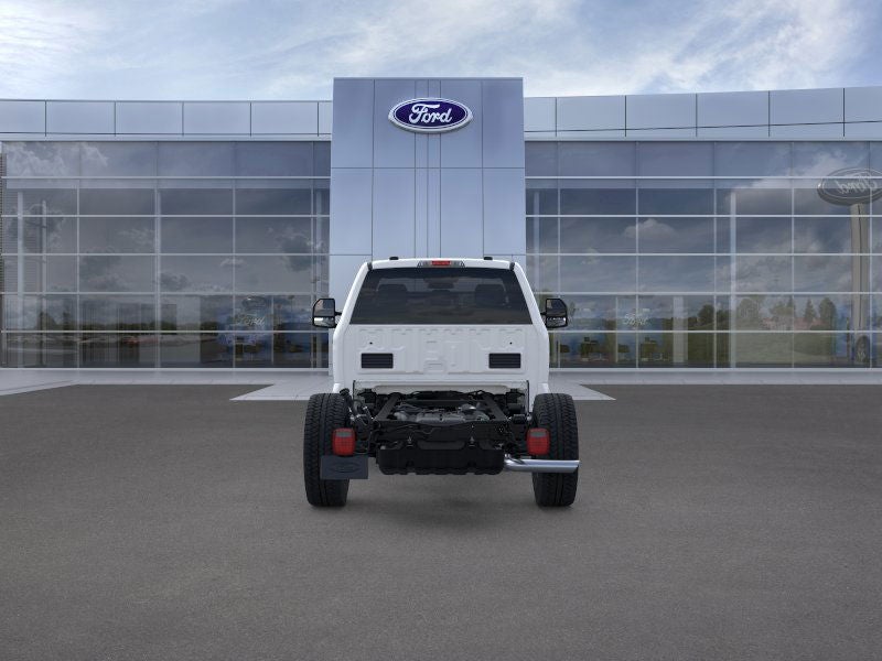 2026 Ford Super Duty F-350 SRW XL 4WD Reg Cab 145 WB 60 CA