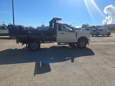 2026 Ford Super Duty F-350 DRW XL 4WD Reg Cab 145 WB 60 CA