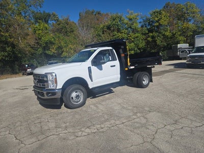 2026 Ford Super Duty F-350 DRW XL 4WD Reg Cab 145 WB 60 CA