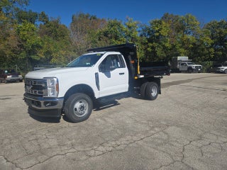 2026 Ford Super Duty F-350 DRW XL 4WD Reg Cab 145 WB 60 CA