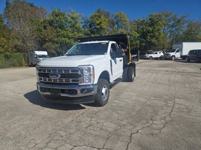 2026 Ford Super Duty F-350 DRW XL 4WD Reg Cab 145 WB 60 CA