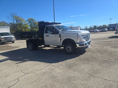 2026 Ford Super Duty F-350 DRW XL 4WD Reg Cab 145 WB 60 CA