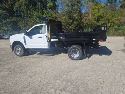 2026 Ford Super Duty F-350 DRW XL 4WD Reg Cab 145 WB 60 CA