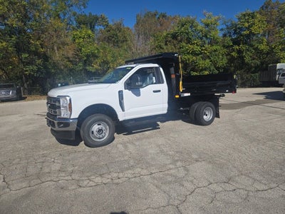 2026 Ford Super Duty F-350 DRW XL 4WD Reg Cab 145 WB 60 CA
