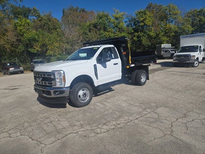 2026 Ford Super Duty F-350 DRW XL 4WD Reg Cab 145 WB 60 CA