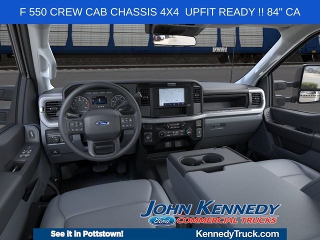 2026 Ford Super Duty F-550 DRW XL 4WD Crew Cab 203 WB 84 CA