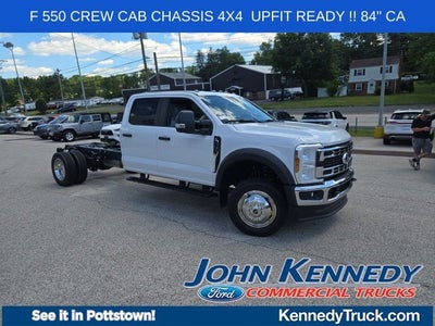 2026 Ford Super Duty F-550 DRW XL 4WD Crew Cab 203 WB 84 CA