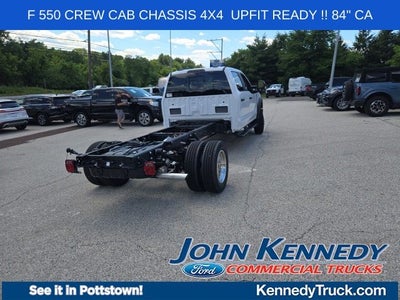 2026 Ford Super Duty F-550 DRW XL 4WD Crew Cab 203 WB 84 CA