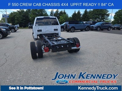 2026 Ford Super Duty F-550 DRW XL 4WD Crew Cab 203 WB 84 CA
