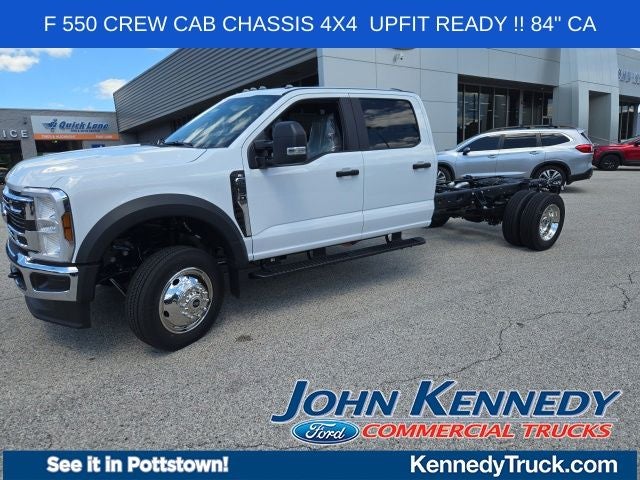 2026 Ford Super Duty F-550 DRW XL 4WD Crew Cab 203 WB 84 CA
