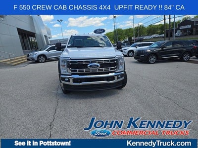 2026 Ford Super Duty F-550 DRW XL 4WD Crew Cab 203 WB 84 CA