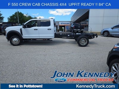2026 Ford Super Duty F-550 DRW XL 4WD Crew Cab 203 WB 84 CA