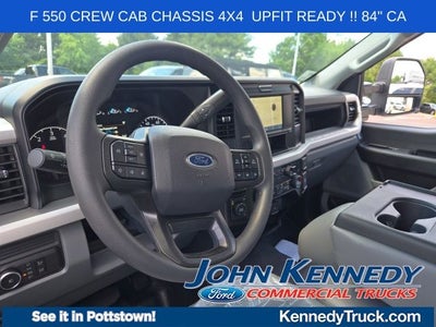2026 Ford Super Duty F-550 DRW XL 4WD Crew Cab 203 WB 84 CA