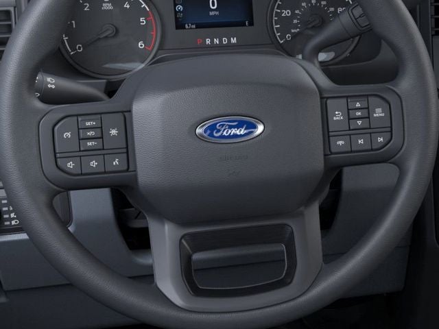 2026 Ford Super Duty F-550 DRW XL 4WD Crew Cab 203 WB 84 CA