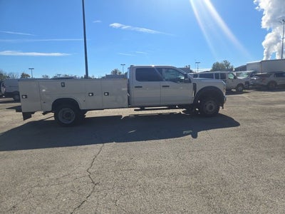 2026 Ford Super Duty F-550 DRW XL 4WD Crew Cab 203 WB 84 CA