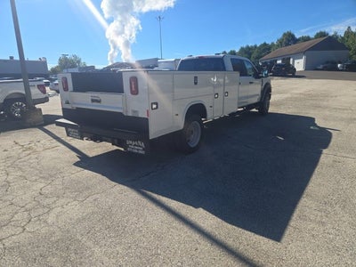 2026 Ford Super Duty F-550 DRW XL 4WD Crew Cab 203 WB 84 CA
