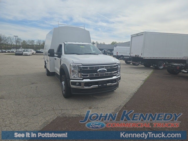 2024 Ford Super Duty F-550 DRW XL 4WD Reg Cab 145 WB 60 CA