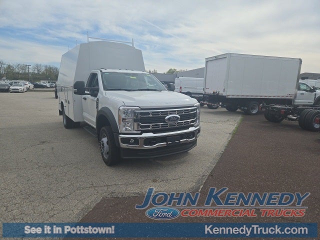 2024 Ford Super Duty F-550 DRW XL 4WD Reg Cab 145 WB 60 CA