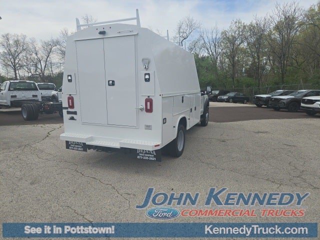 2024 Ford Super Duty F-550 DRW XL 4WD Reg Cab 145 WB 60 CA