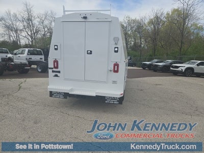 2024 Ford Super Duty F-550 DRW XL 4WD Reg Cab 145 WB 60 CA