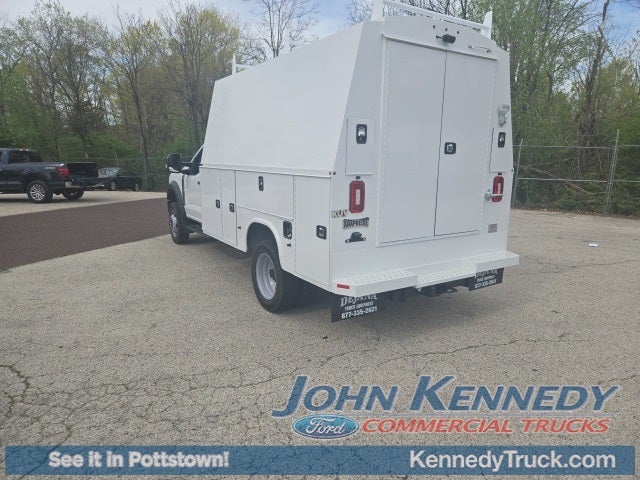 2024 Ford Super Duty F-550 DRW XL 4WD Reg Cab 145 WB 60 CA