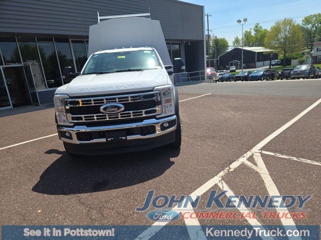 2024 Ford Super Duty F-550 DRW XL 4WD Reg Cab 145 WB 60 CA