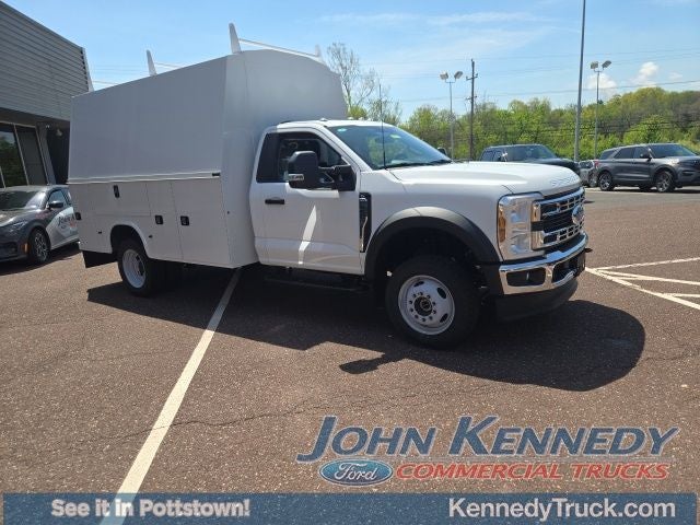 2024 Ford Super Duty F-550 DRW XL 4WD Reg Cab 145 WB 60 CA