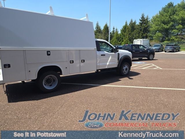 2024 Ford Super Duty F-550 DRW XL 4WD Reg Cab 145 WB 60 CA