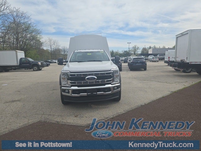 2024 Ford Super Duty F-550 DRW XL 4WD Reg Cab 145 WB 60 CA