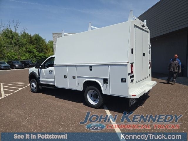 2024 Ford Super Duty F-550 DRW XL 4WD Reg Cab 145 WB 60 CA