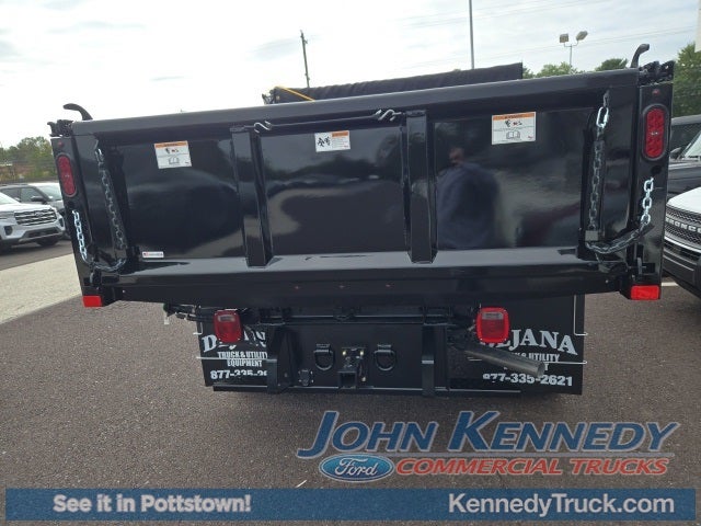 2024 Ford Super Duty F-550 DRW XL 4WD Reg Cab 145 WB 60 CA