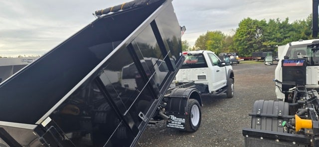 2024 Ford Super Duty F-550 DRW XL 4WD Reg Cab 145 WB 60 CA