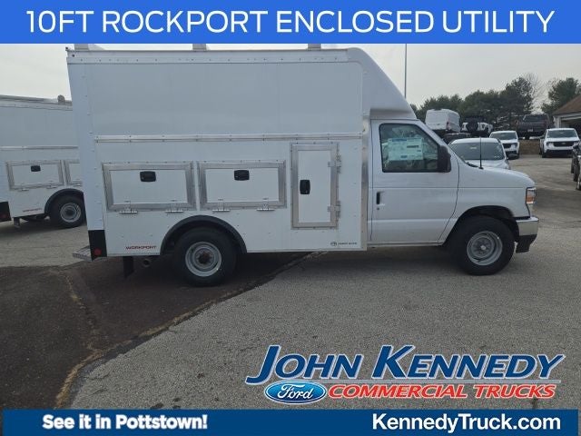 2026 Ford E-Series Cutaway E-350 SRW 138 WB