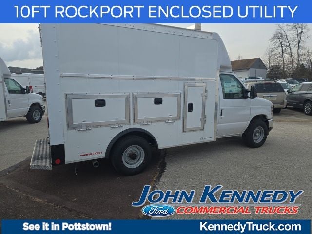 2026 Ford E-Series Cutaway E-350 SRW 138 WB