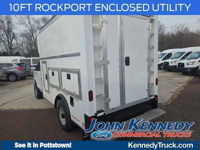 2026 Ford E-Series Cutaway E-350 SRW 138 WB