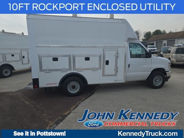 2026 Ford E-Series Cutaway E-350 SRW 138 WB