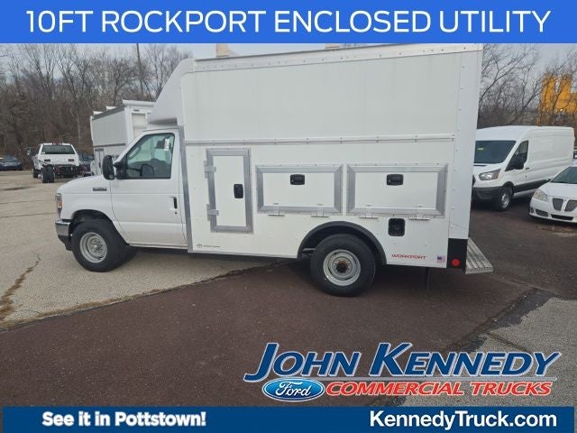 2026 Ford E-Series Cutaway E-350 SRW 138 WB