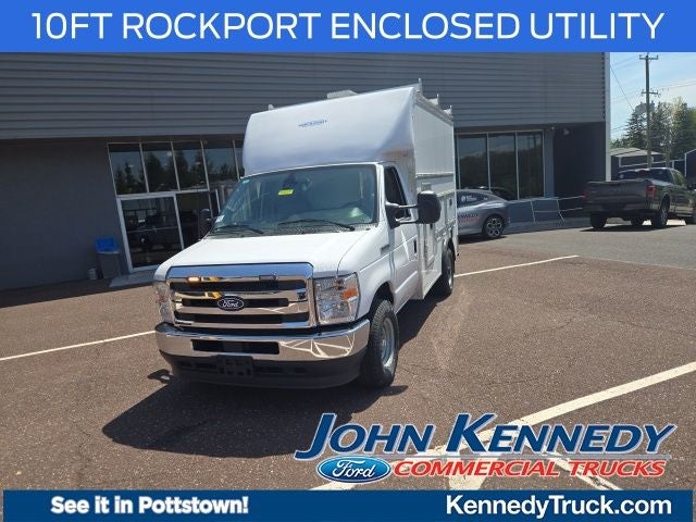 2026 Ford E-Series Cutaway E-350 SRW 138 WB
