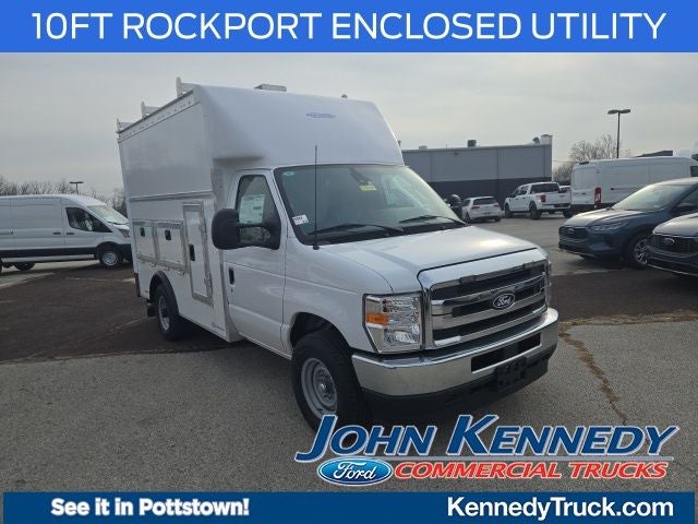 2026 Ford E-Series Cutaway E-350 SRW 138 WB