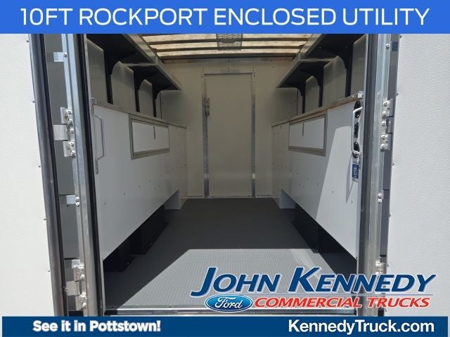 2026 Ford E-Series Cutaway E-350 SRW 138 WB