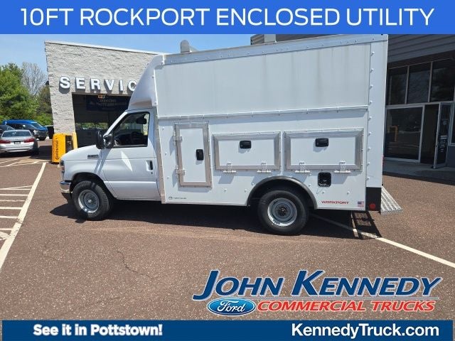 2026 Ford E-Series Cutaway E-350 SRW 138 WB