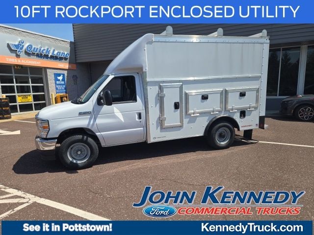 2026 Ford E-Series Cutaway E-350 SRW 138 WB