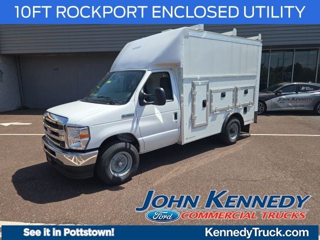 2026 Ford E-Series Cutaway E-350 SRW 138 WB